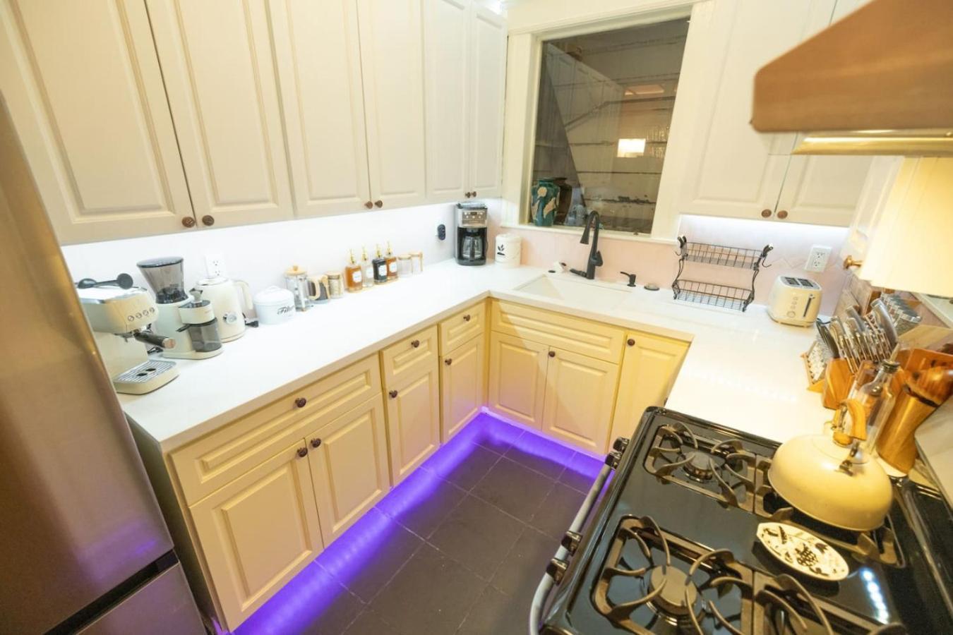 Iconic Luxury Location Golden Gate Views 3bd San Francisco