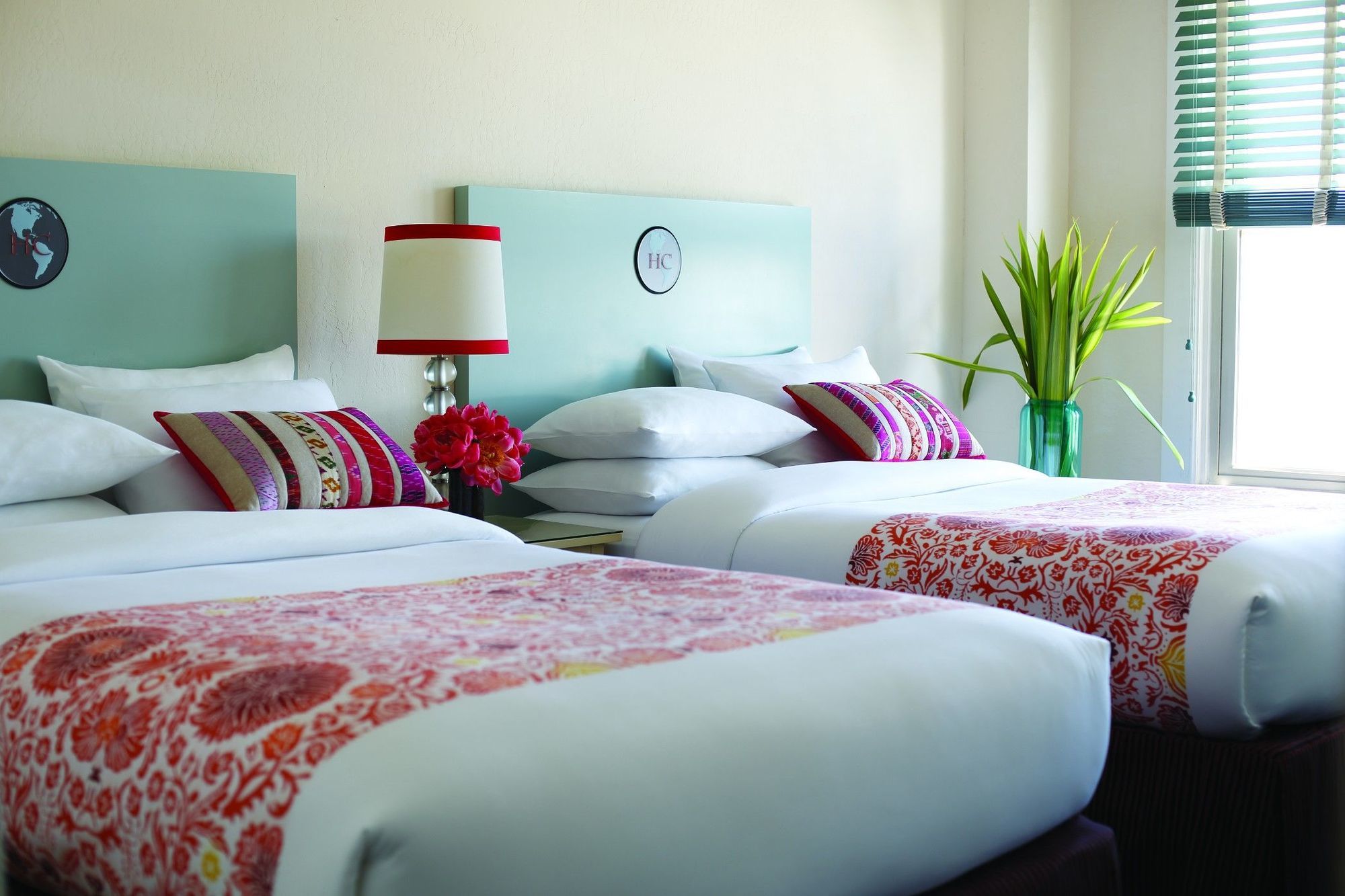 Hotel Carlton, A Joie De Vivre