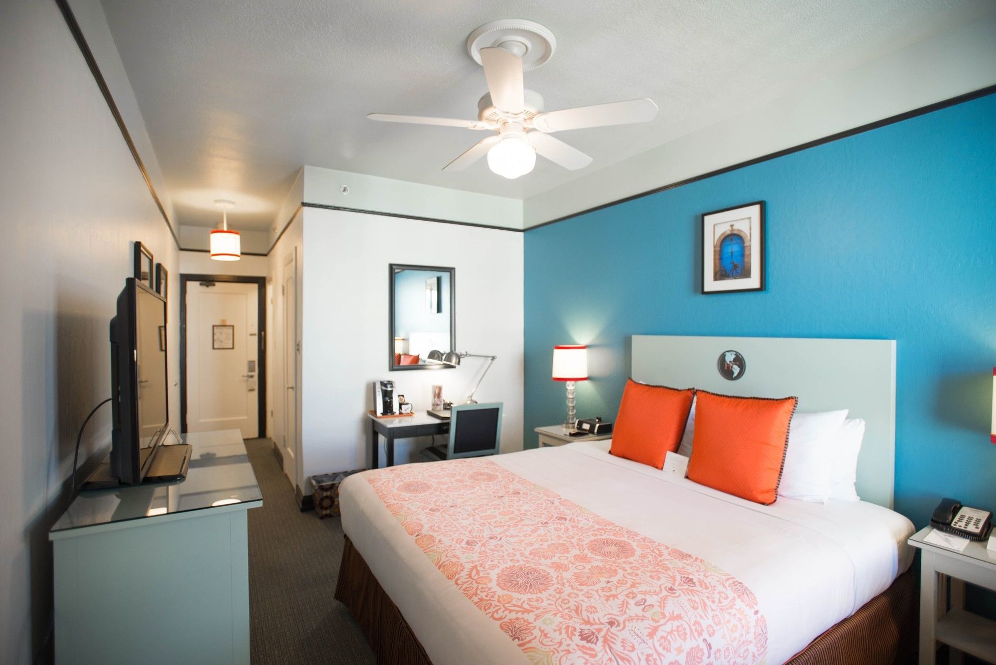 Hotel Carlton, A Joie De Vivre 4*