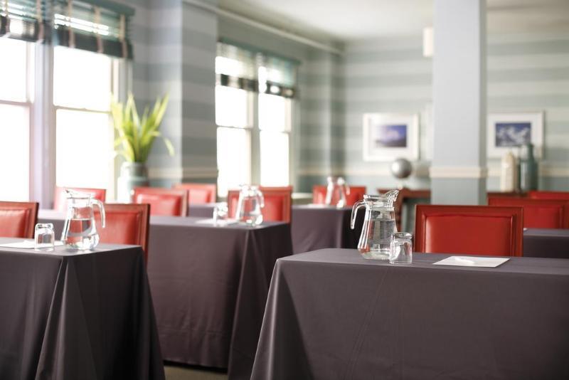Hotel Carlton, A Joie De Vivre 4*