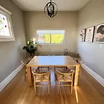 Cozy 3 Bedroom Getaway