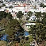 Beautiful Spacious House 2Br / 4Br In Silver Terrace