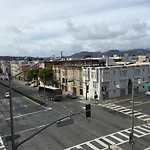 Lombard Inn