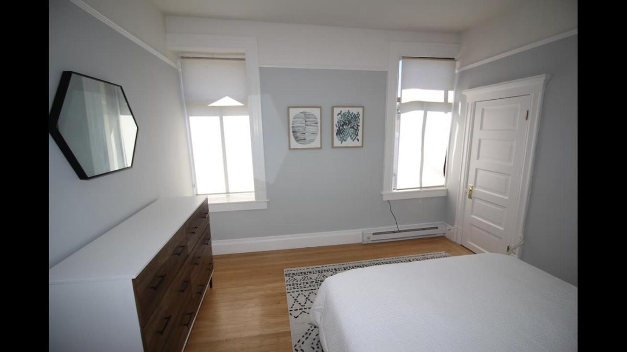 Cozy 3 Bedroom Getaway Holiday home *