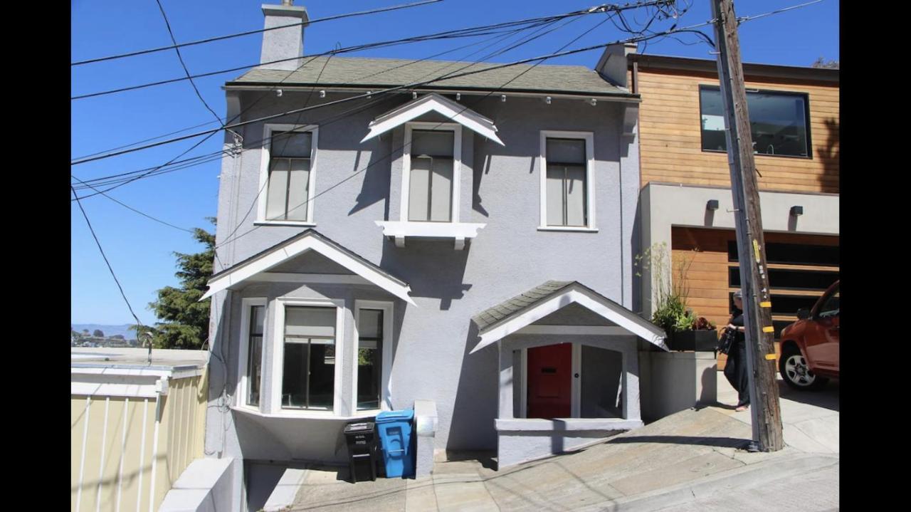 Cozy 3 Bedroom Getaway Holiday home *