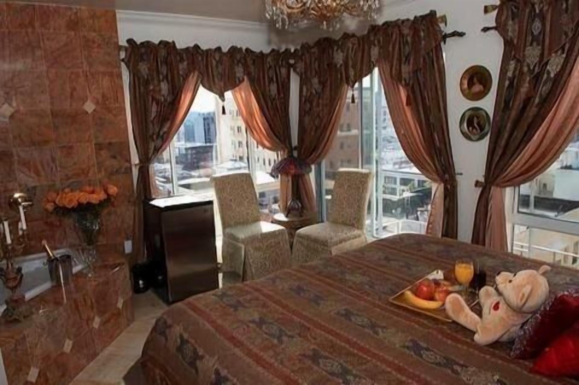 Nob Hill 4*