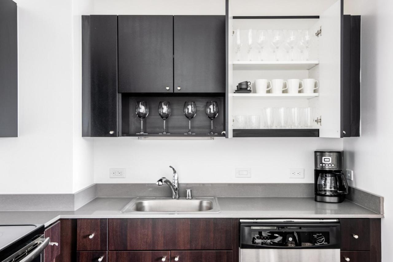 Soma 2br W Gym Roofdeck Nr Pinterest Sfo-332 Apartment