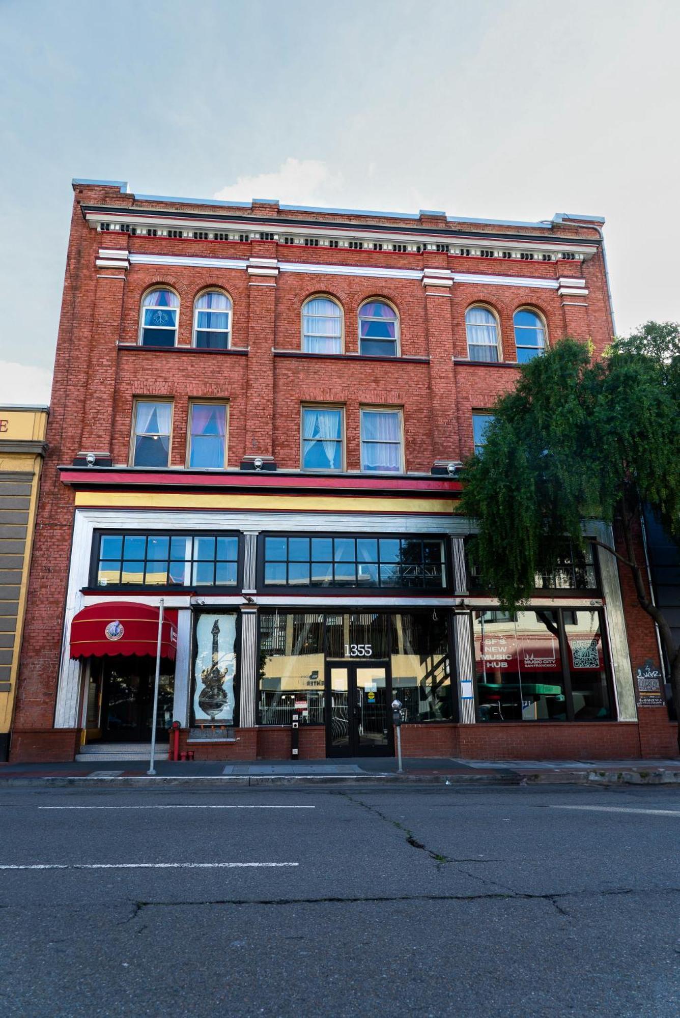 Music City Hotel - The San Francisco Music Experience *