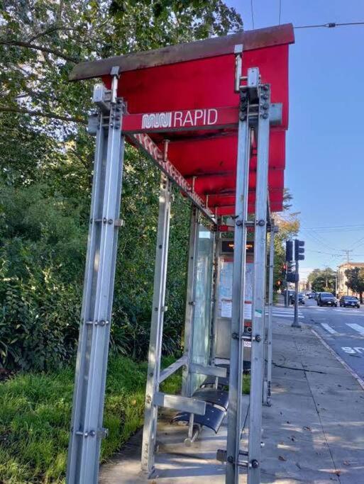 Apartment Sunny Sf - Cozy, Spacious, Convenient W/parking, A+ Location!!