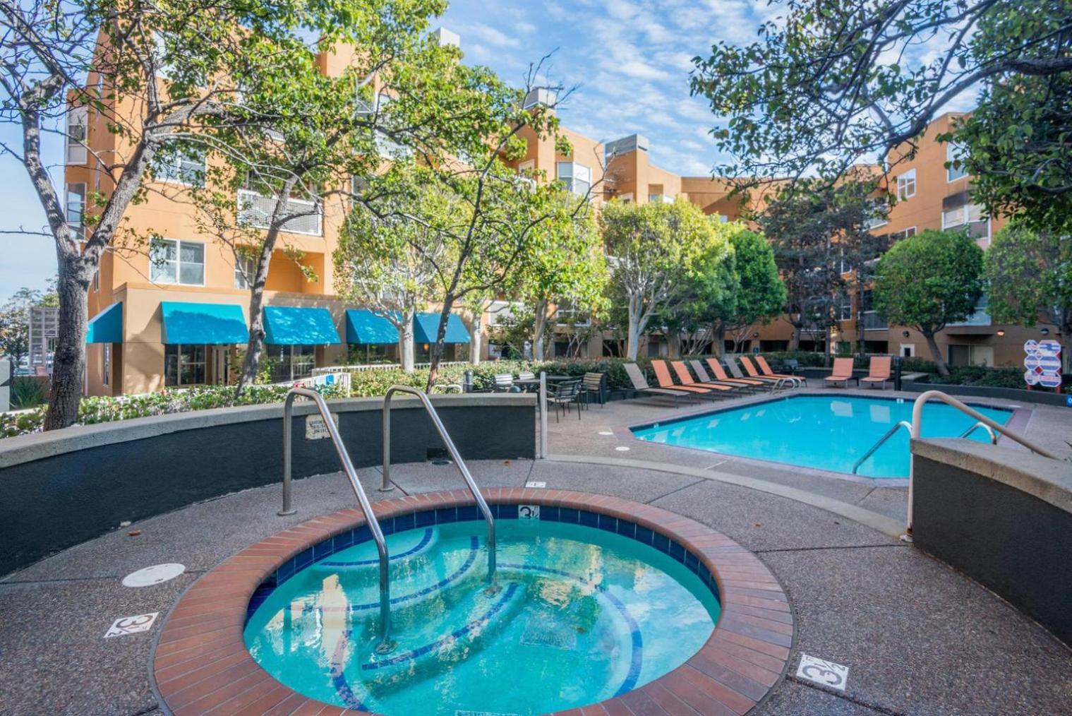 Apartment S W 3 Pools Facing The Water Sfo-93 San Francisco