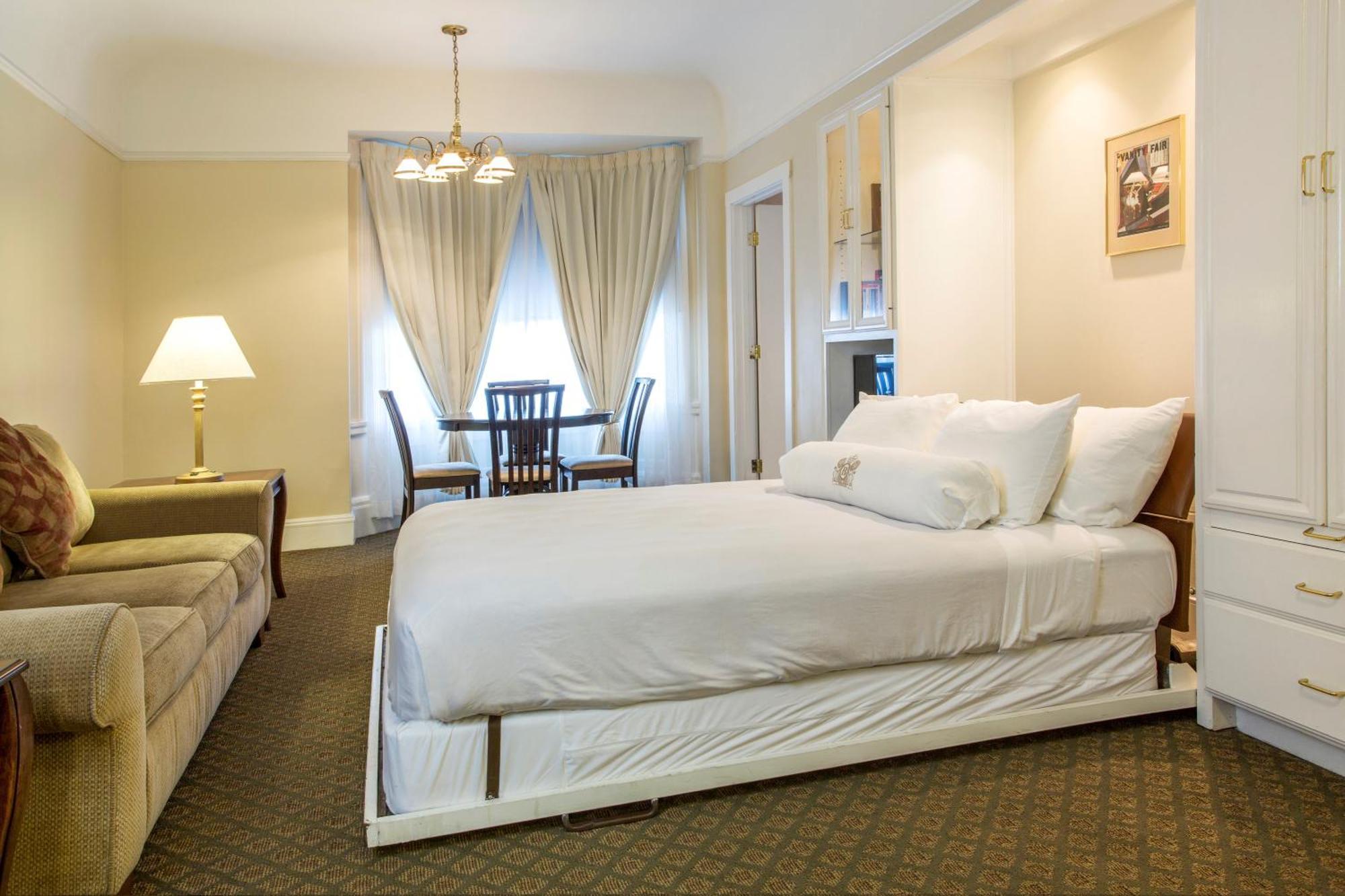 Hotel Beresford Arms