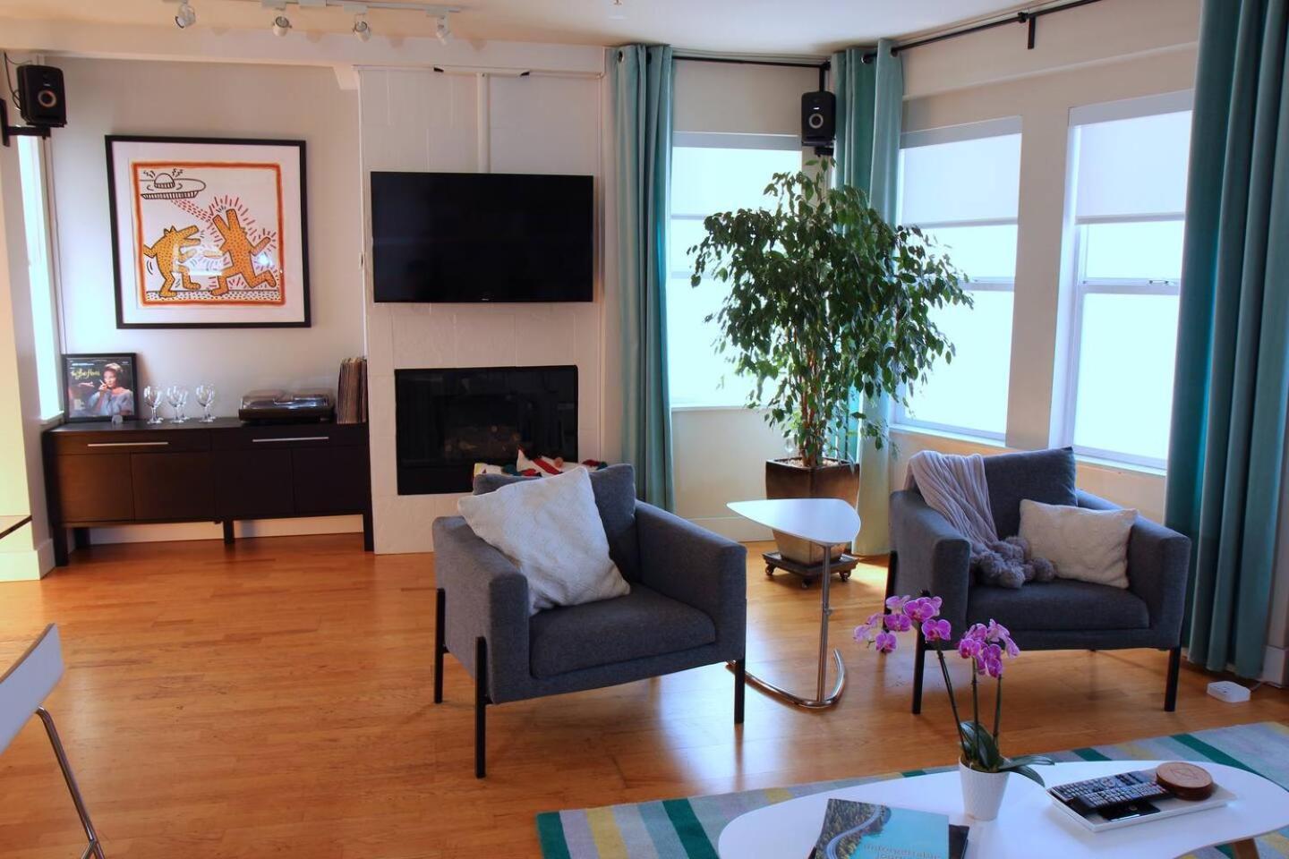 Holiday home Stylish Nopa Penthouse, Remote Work Friendly