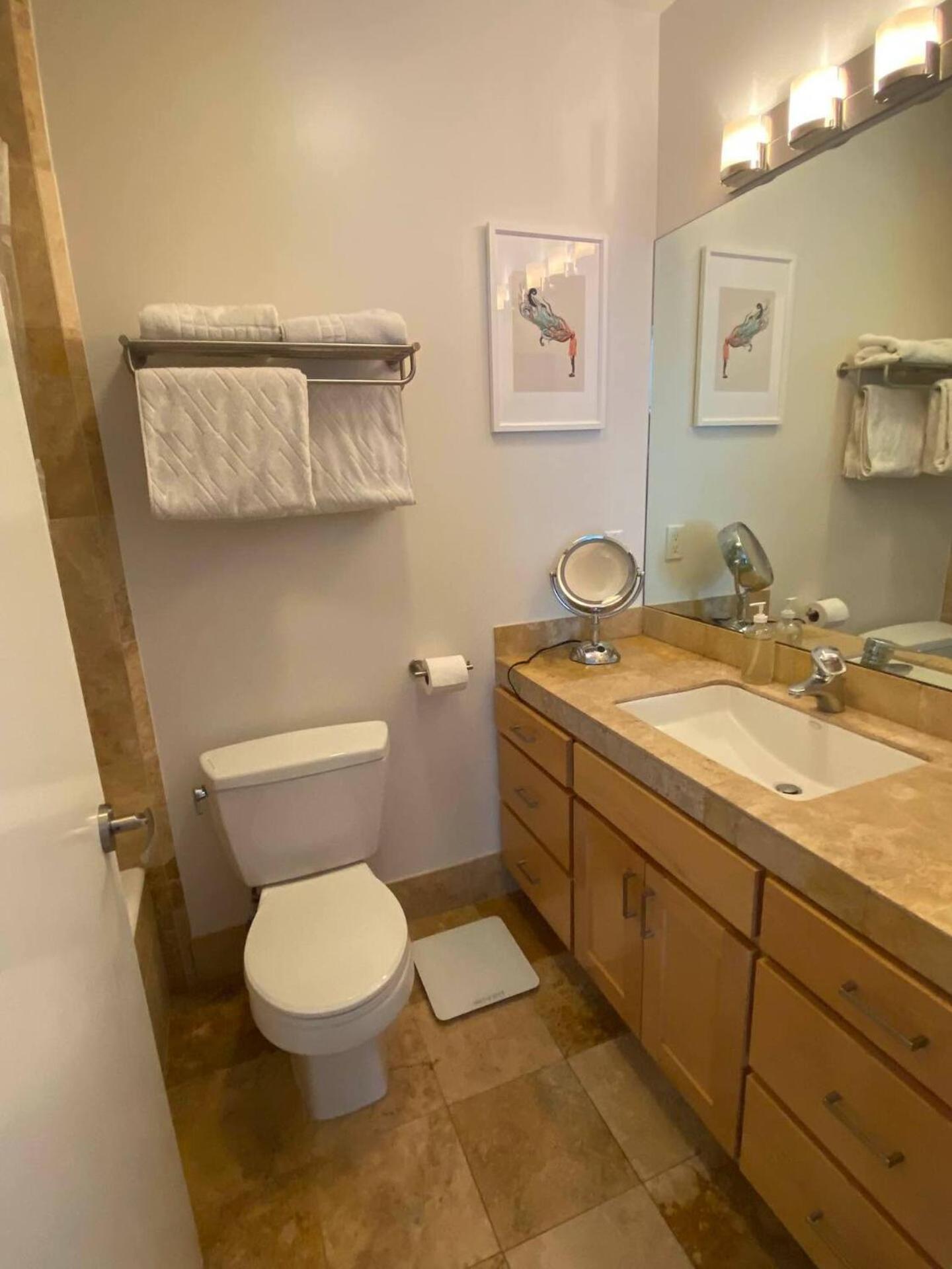Holiday home Stylish Nopa Penthouse, Remote Work Friendly