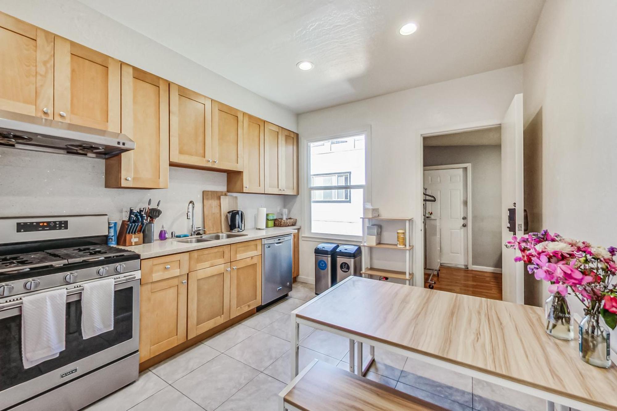 Ferienhaus Spacious 4br2ba Flat In Soma