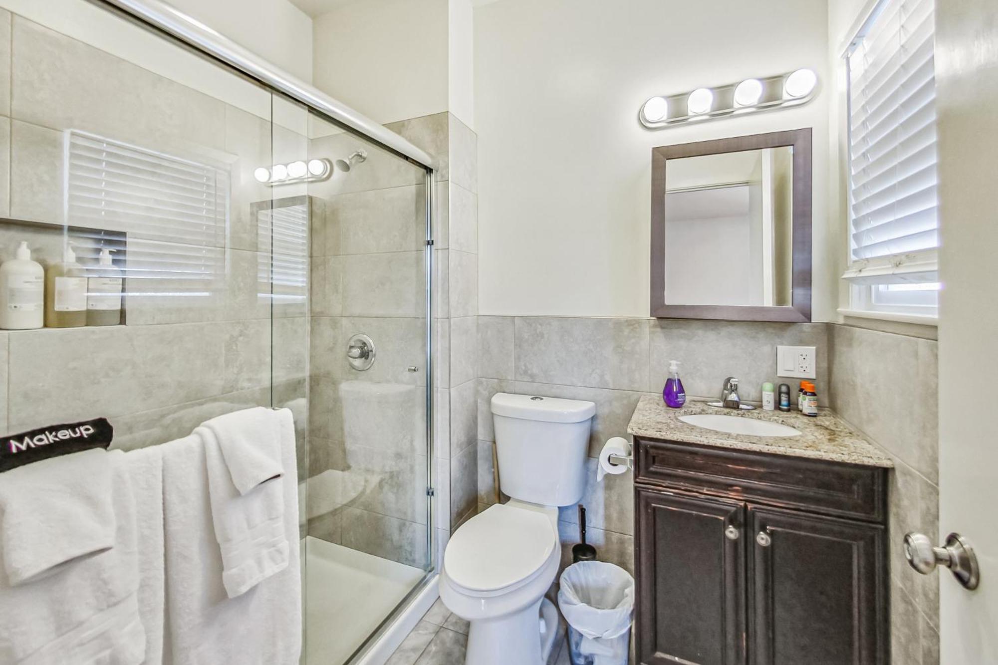 Spacious 4br2ba Flat In Soma Ferienhaus *