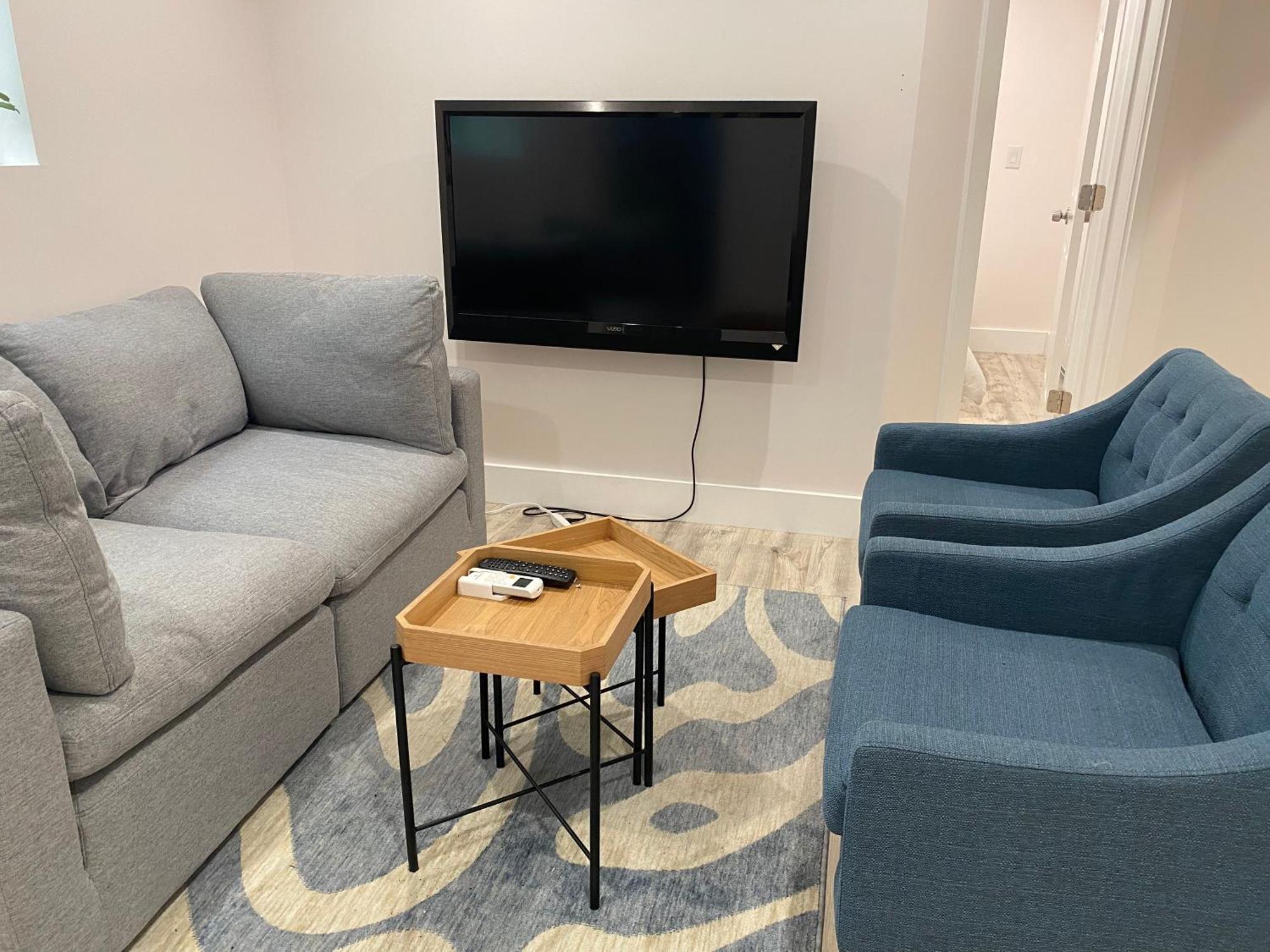 Charming 3br 1ba In Mission Apartment