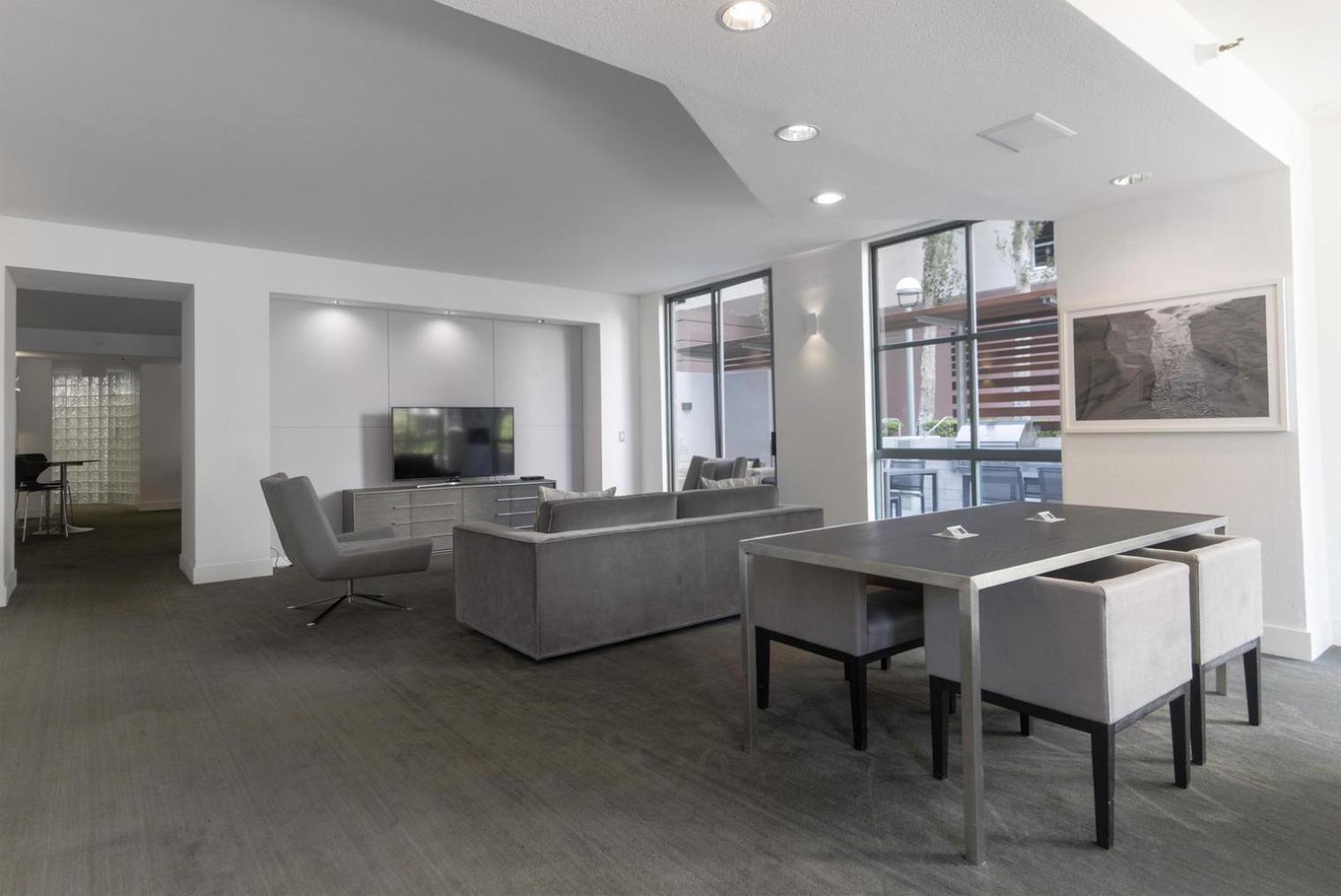 S 1br W Gym Pool Nr Muni Sfo-232 * San Francisco