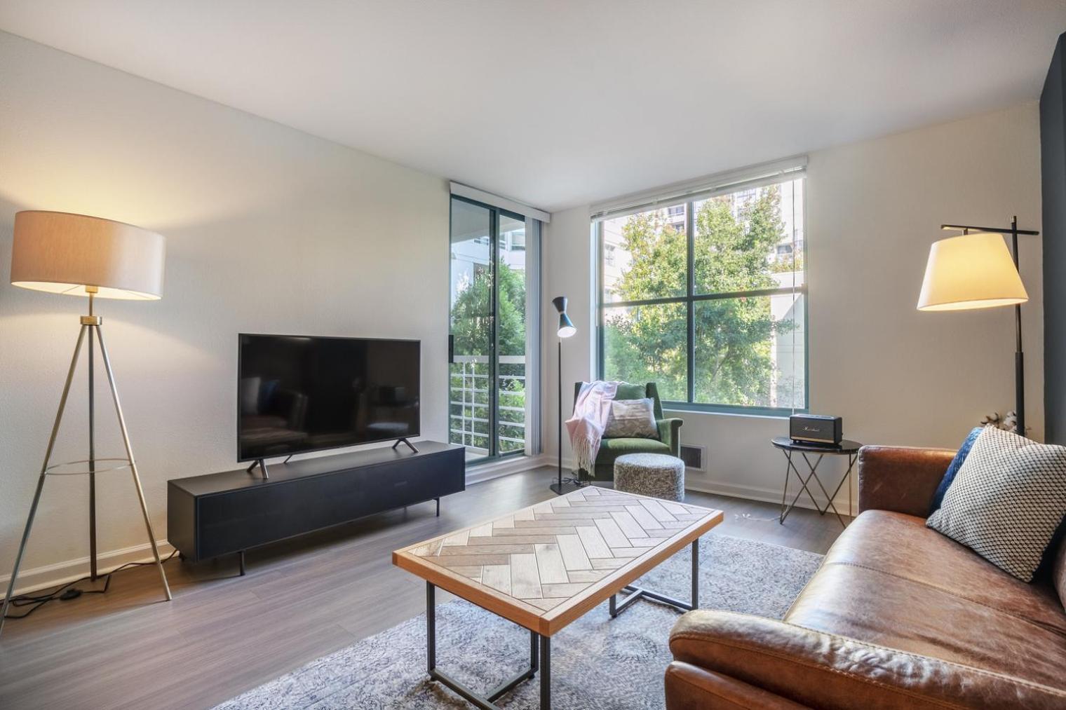 S 1br W Gym Pool Nr Muni Sfo-232