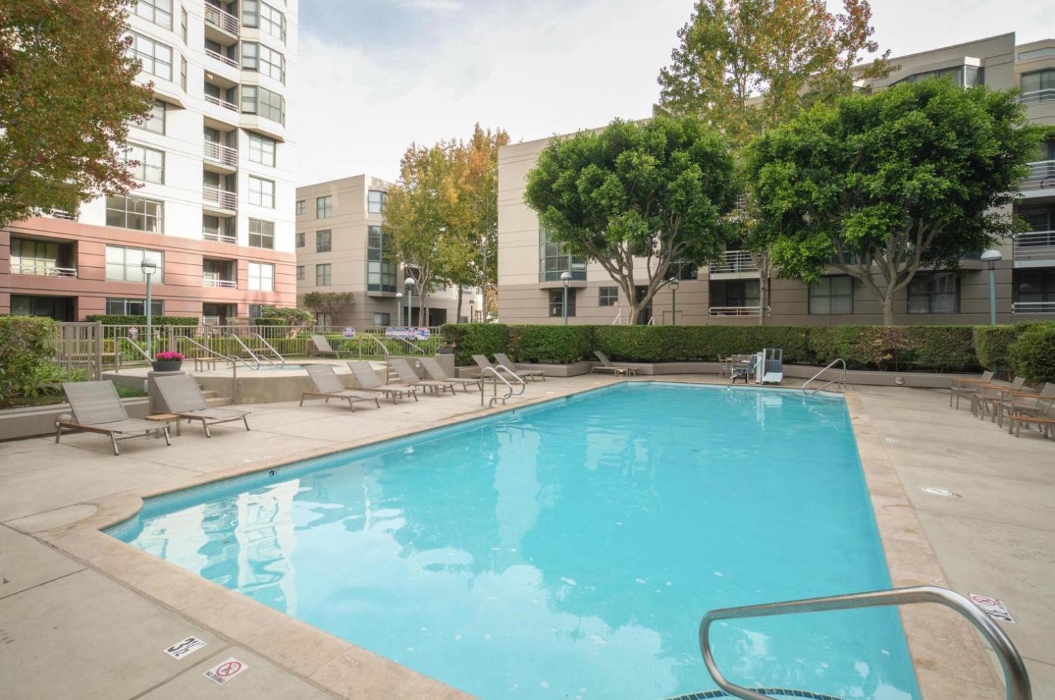 S 1br W Gym Pool Nr Muni Sfo-232 Apartment San Francisco