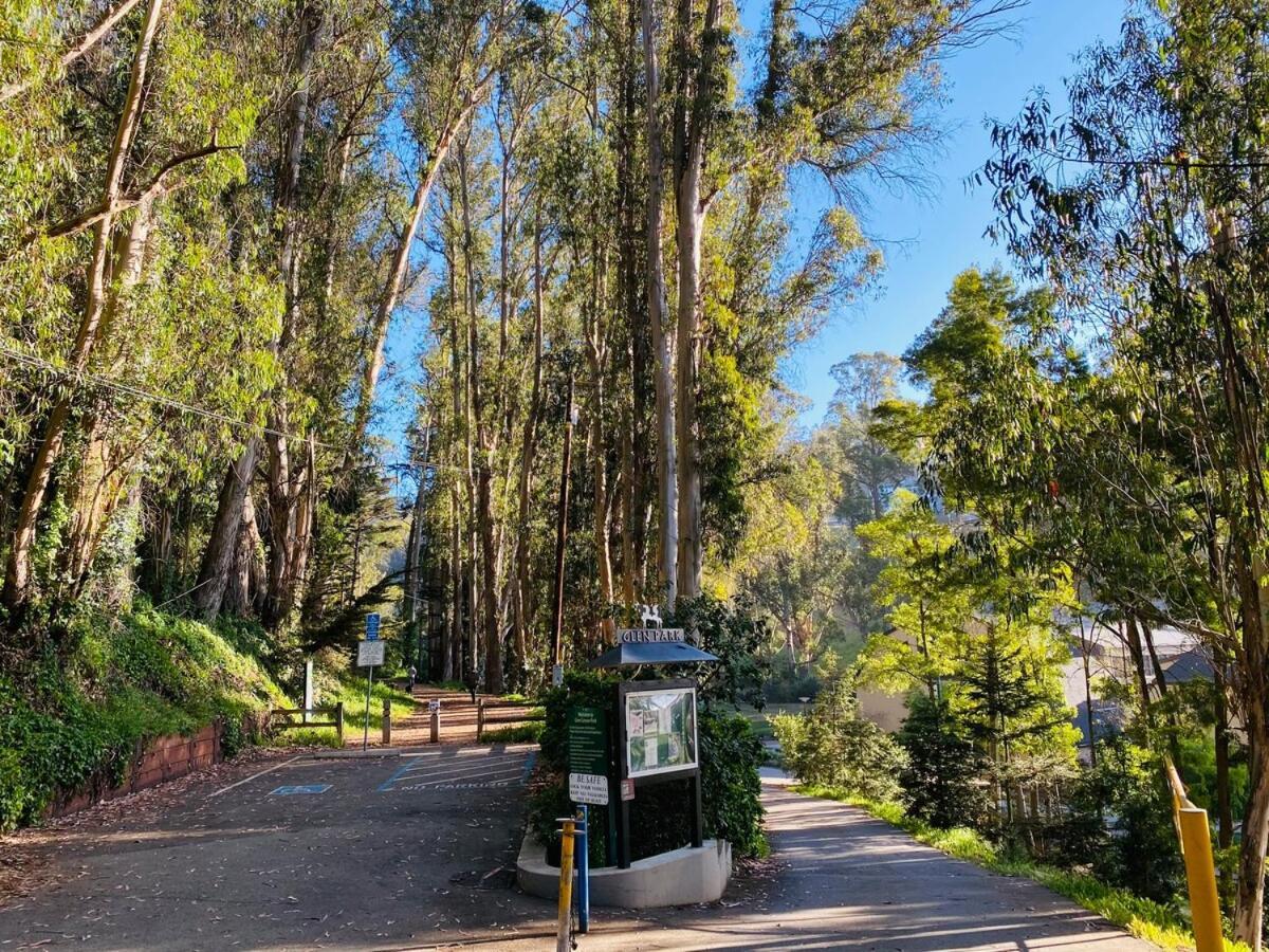 Historic House, Surrounded By Nature With A Hot Tub * San Francisco
