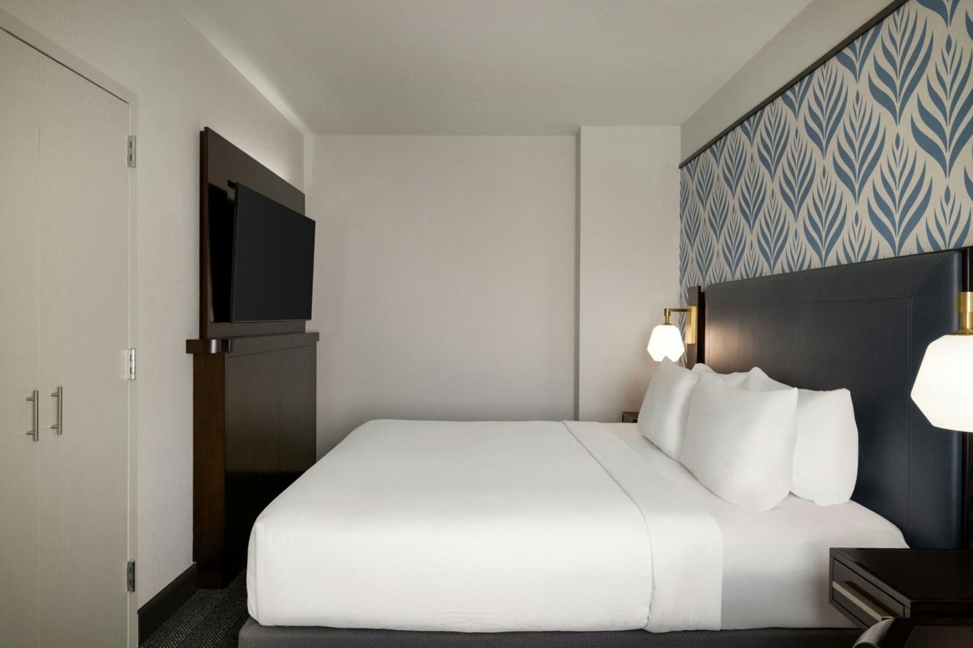 Courtyard By Marriott Union Square 3*