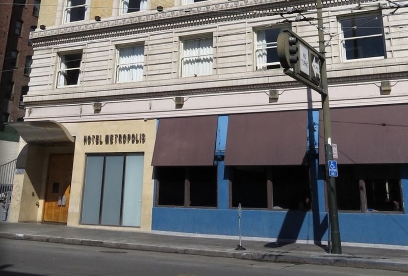 Hotel Metropolis 3*