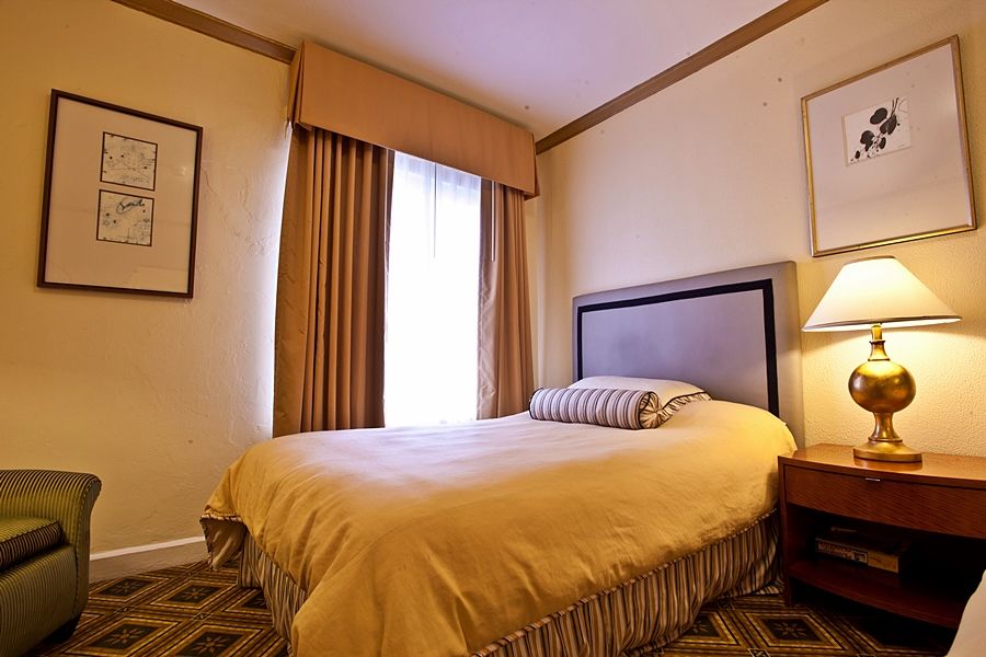 Embassy Hotel