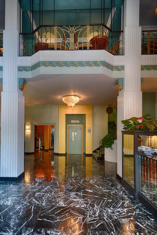 Embassy Hotel