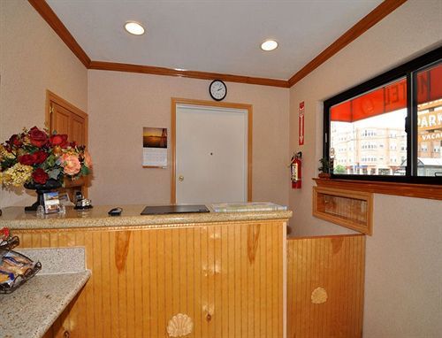 Motel Geary Parkway 3*