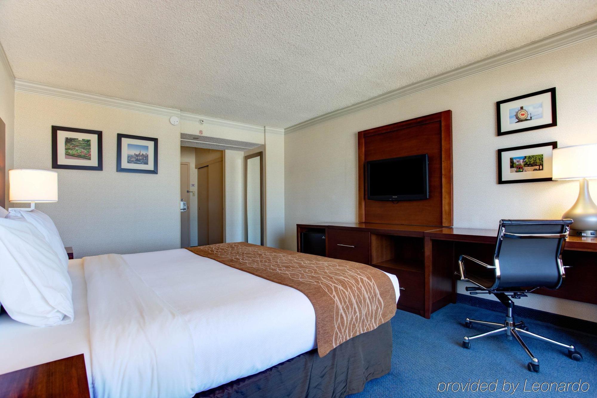 Comfort By The Bay Inn 3*
