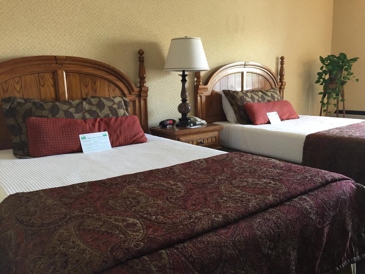 Lombard Hotel 3*