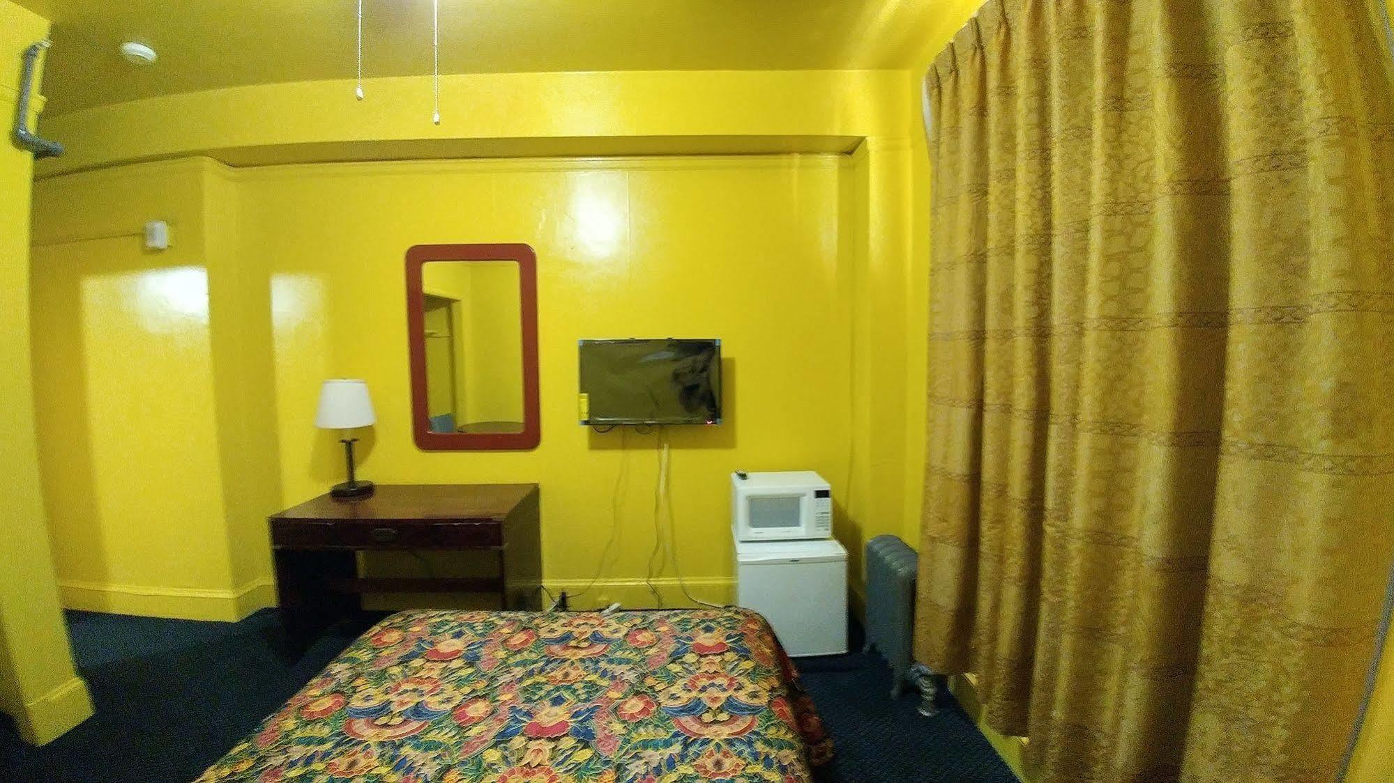 Hotel Rodeway 2*