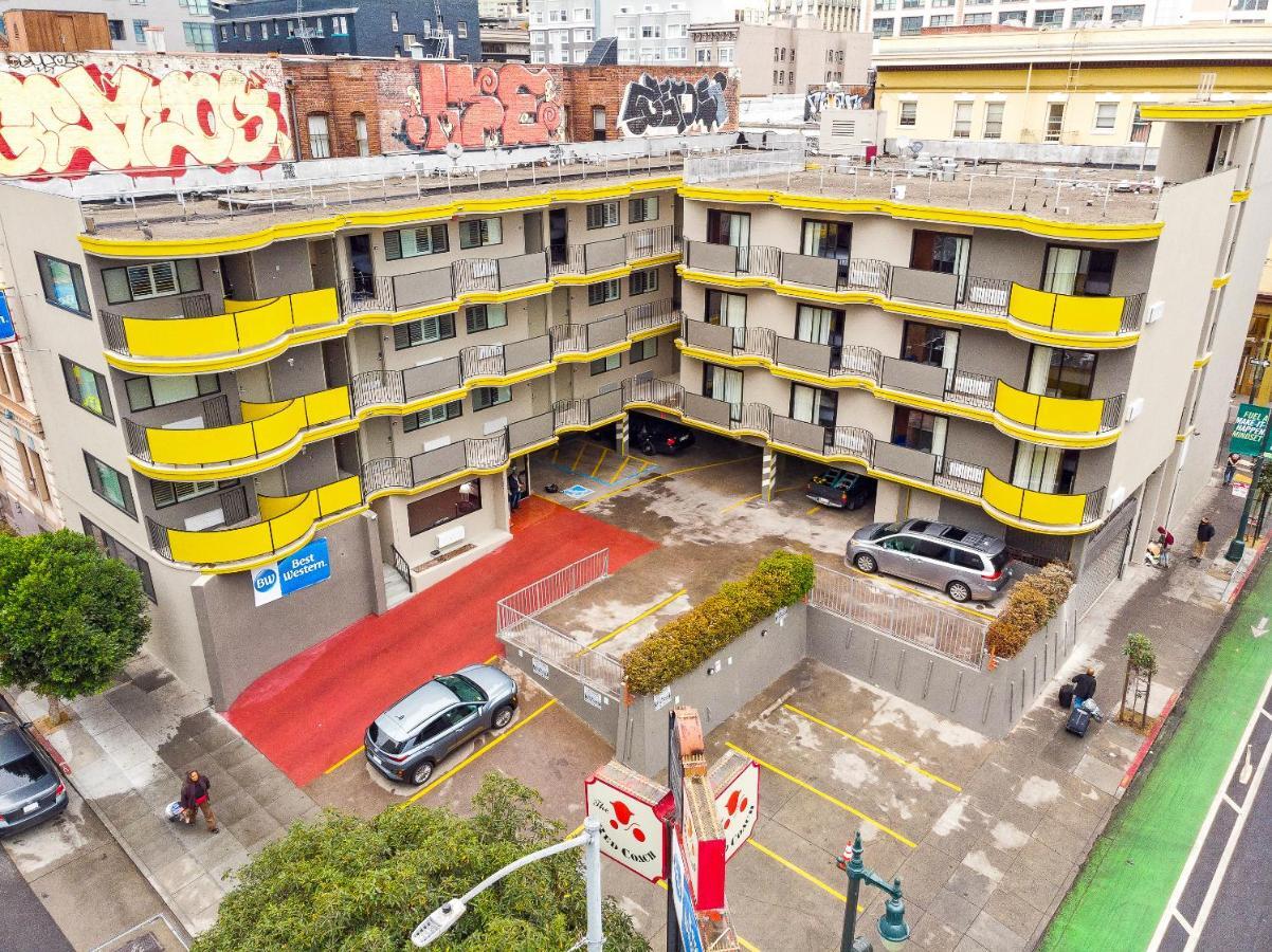 Red Coach Motor Hotel 3*