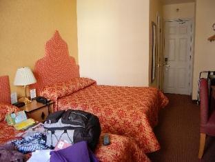 Layne Hotel