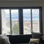 2Br Castle On The Hill Wviews