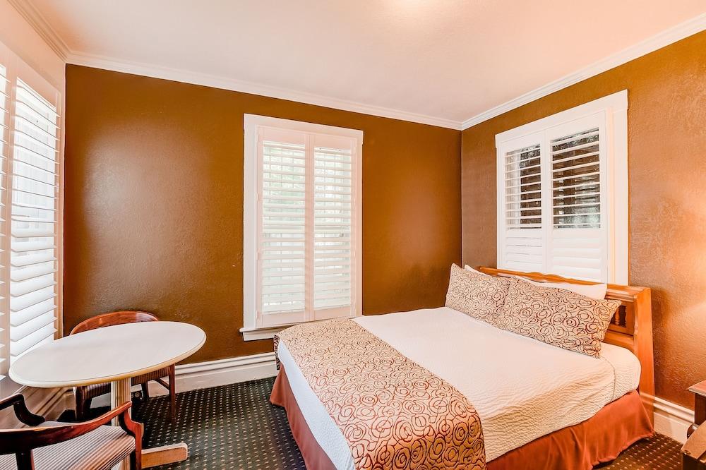 Mithila - Surestay Collection By Western Hotel 2*