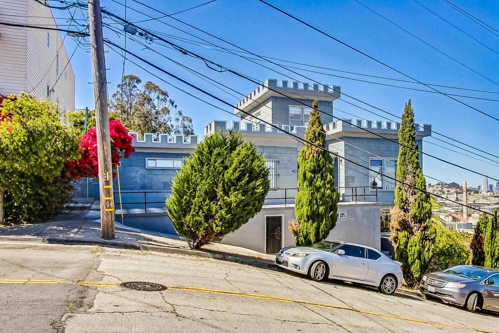2br Castle On The Hill Wviews * San Francisco
