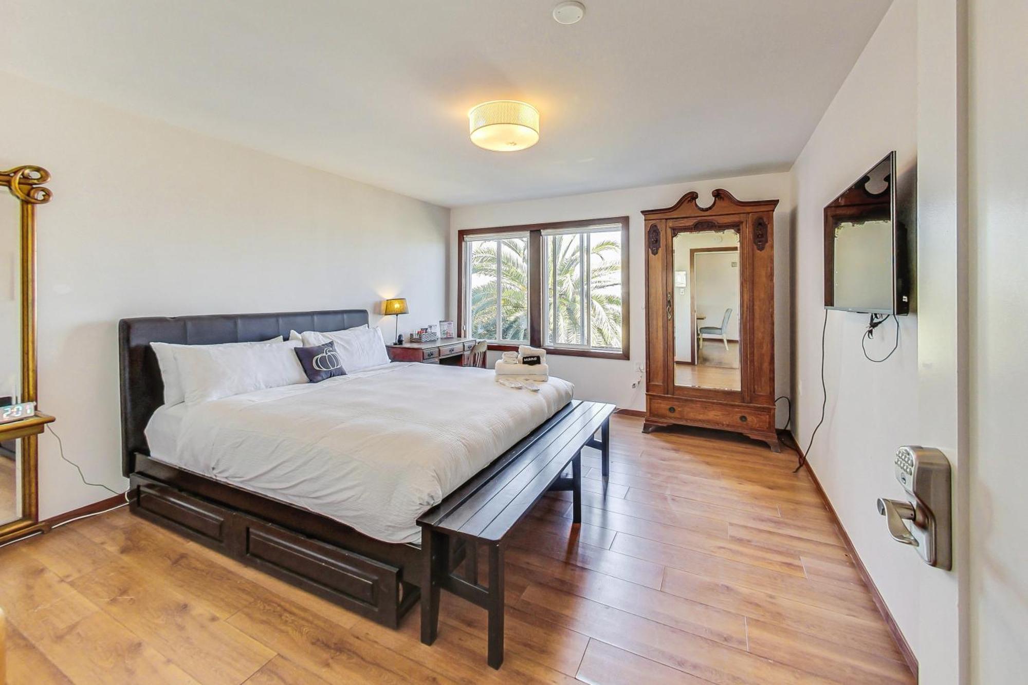 2br Castle On The Hill Wviews * San Francisco