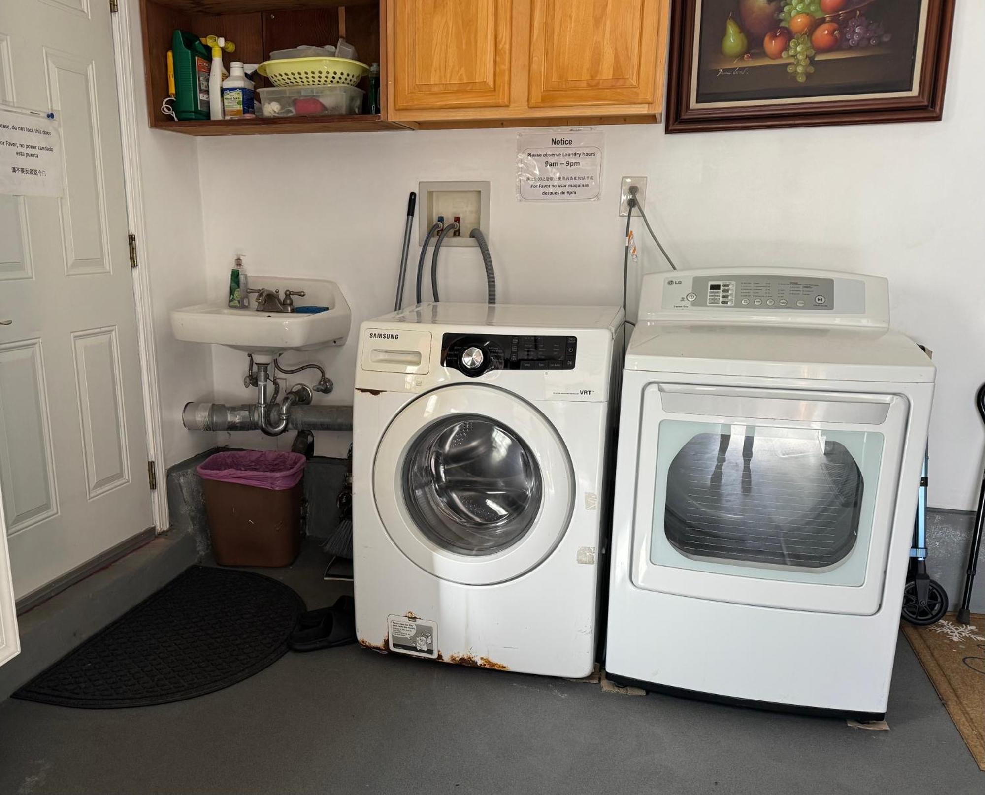 Apartment Private And Bathroom - Free Street Parking