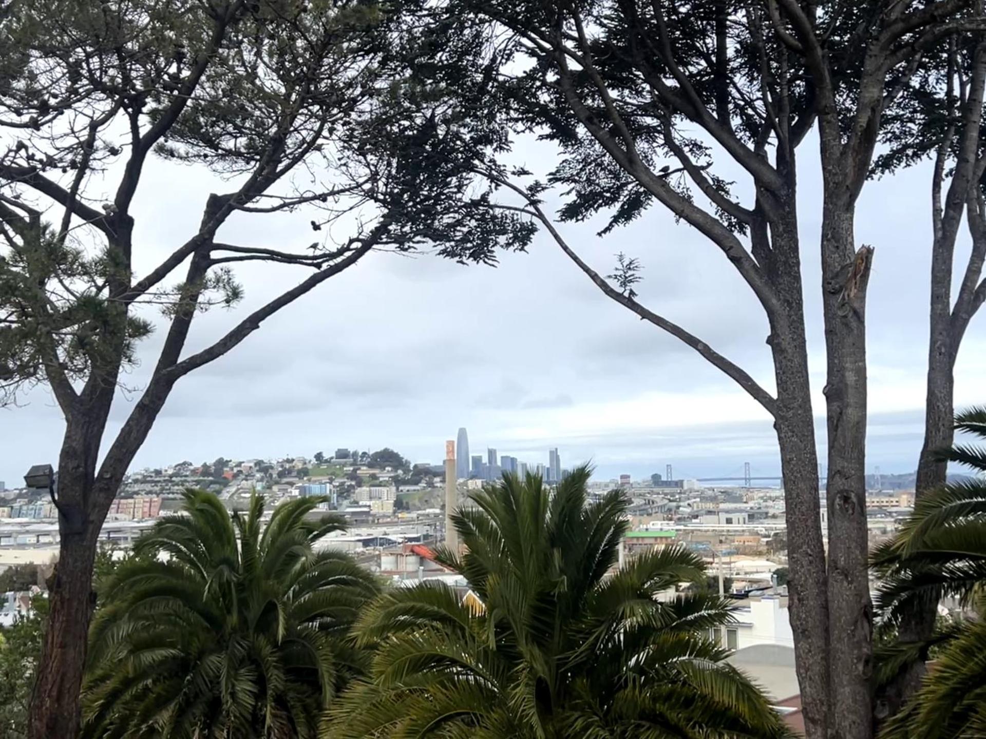 2br Castle On The Hill Wviews