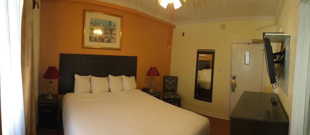 Post Hotel 2*