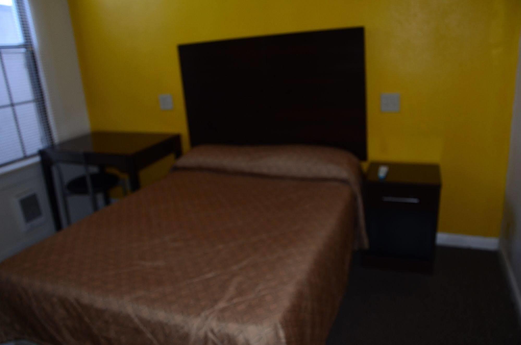 Sunrise Hotel 2*