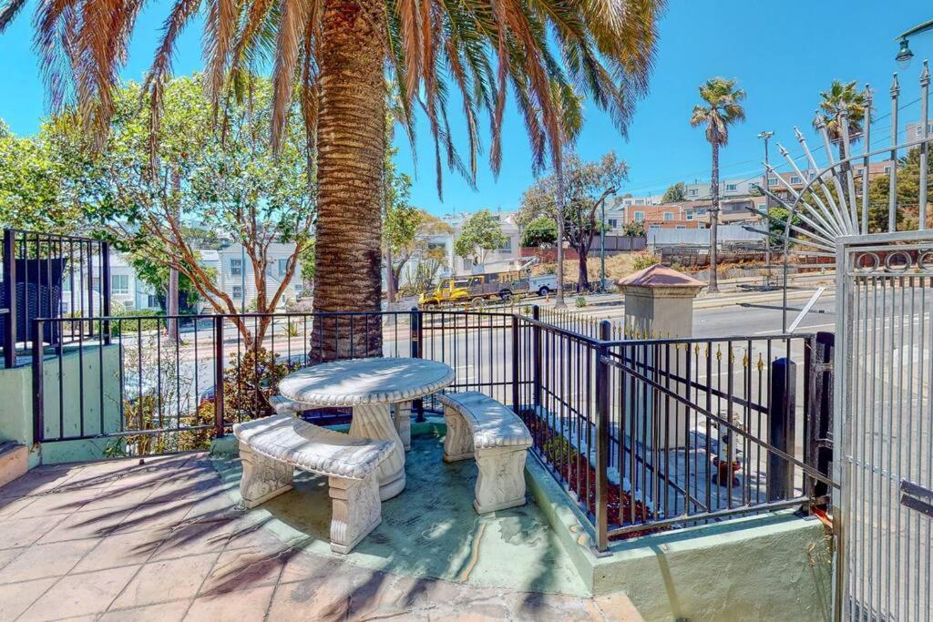 Ferienhaus Beautiful Spacious House 2br / 4br In Silver Terrace San Francisco