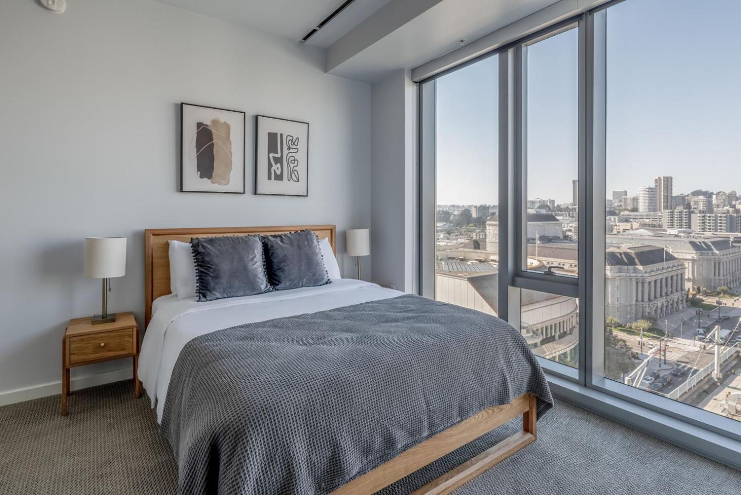 Soma 2br W Concierge Rooftop Nr Restaurants Sfo-1478 *