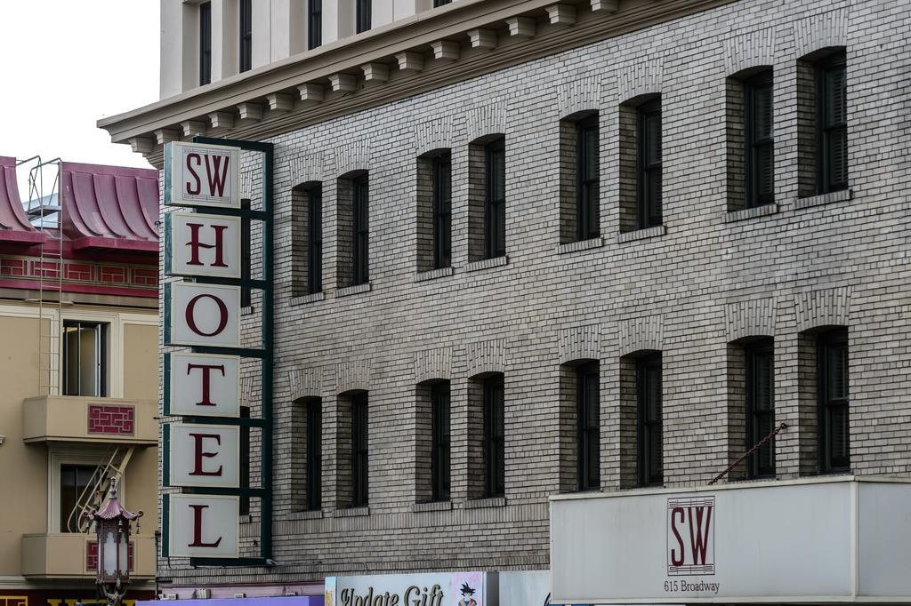 Hotel Sw 3*