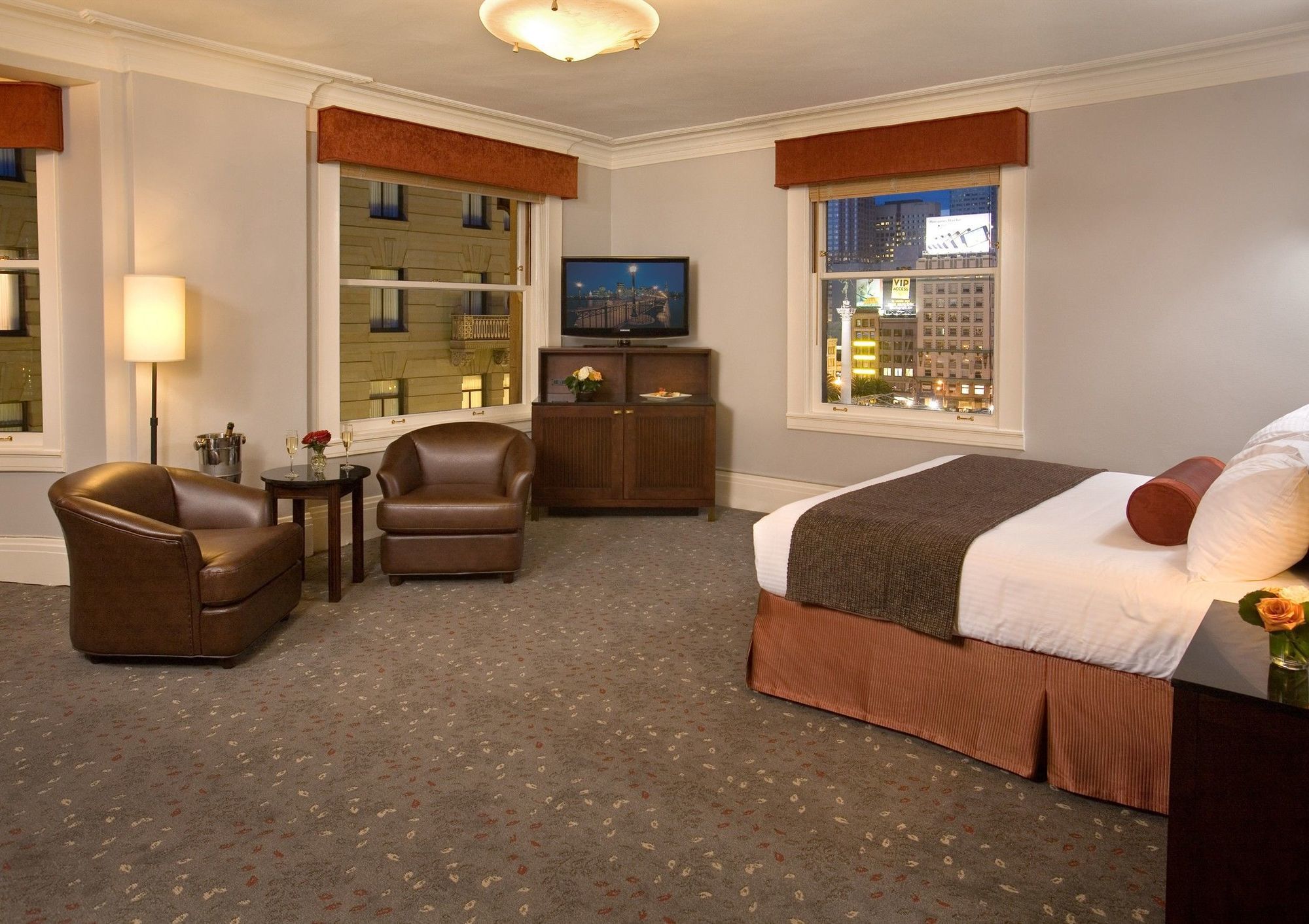 Handlery Union Square 3*