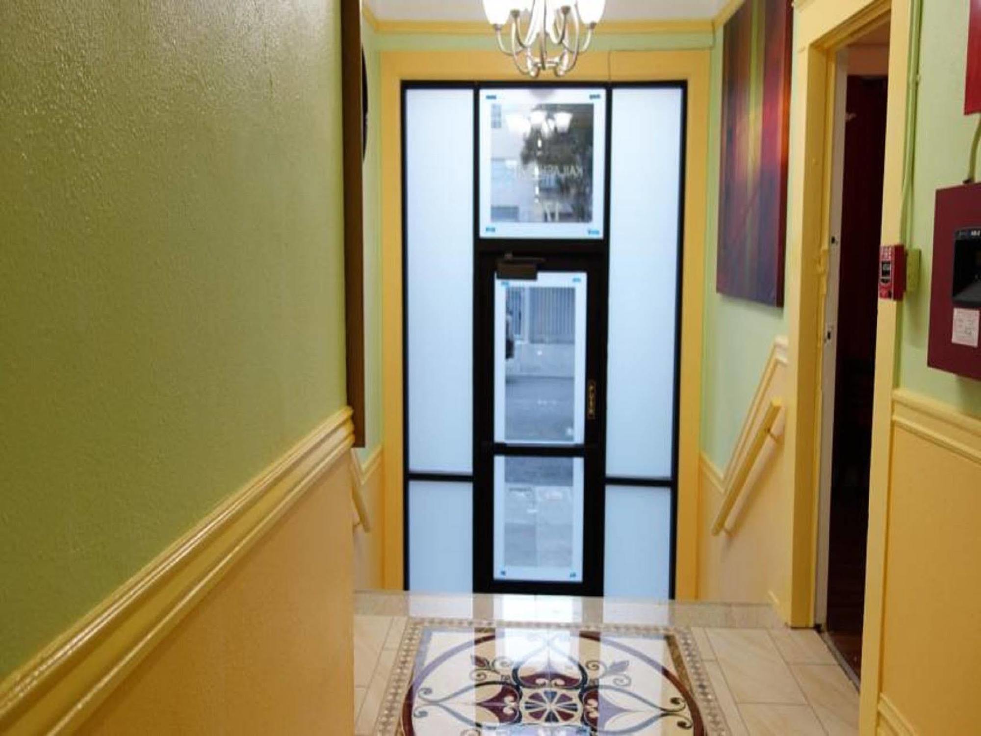 Kailash Hotel